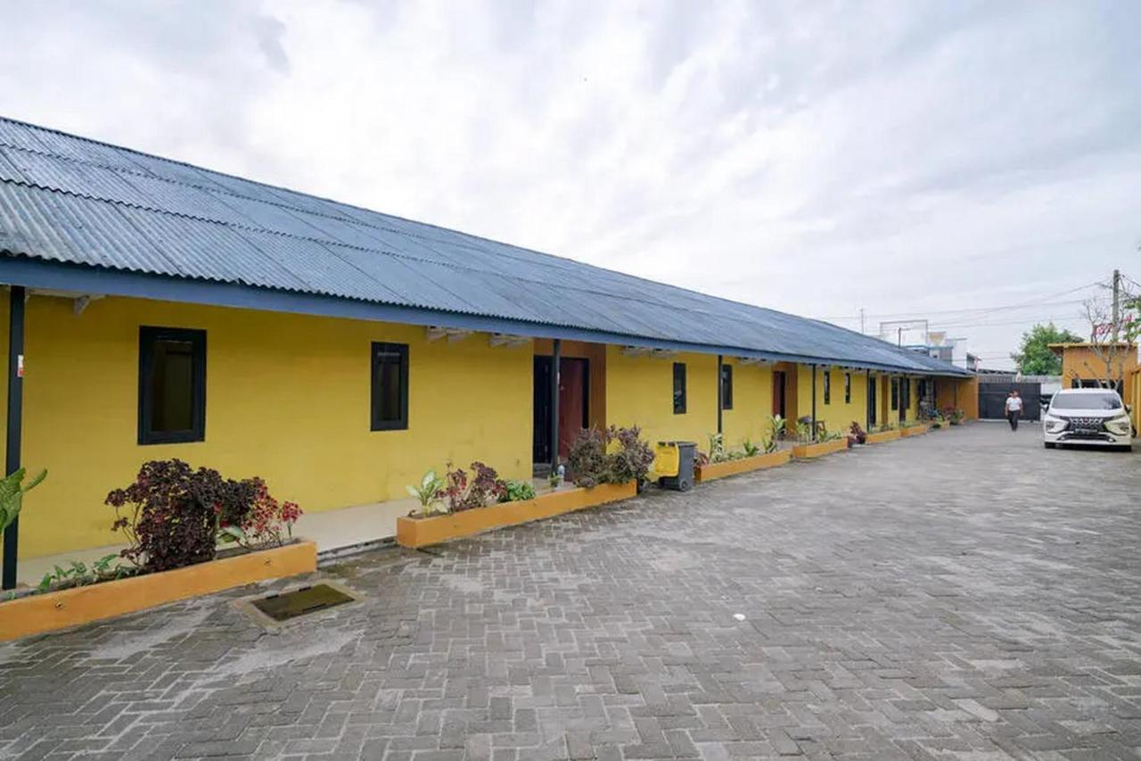 Reddoorz Near Ekowisata Mangrove Belawan Hotel Exterior foto